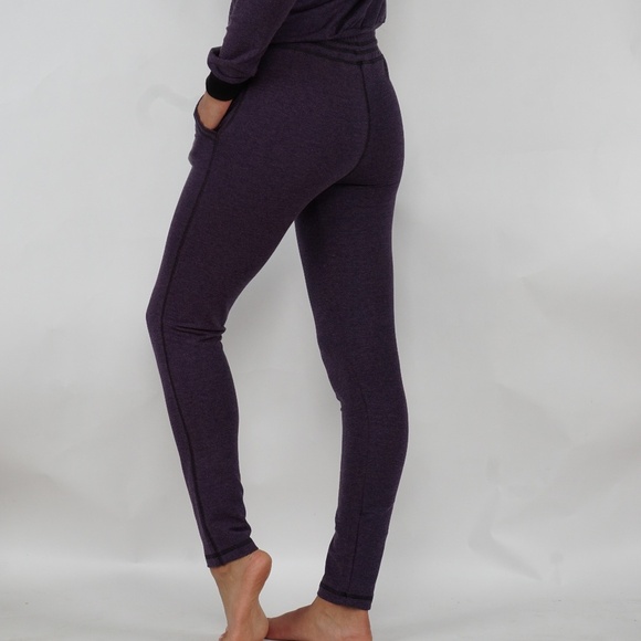 Extra soft Joggers with side pockets - Picture 2 of 5